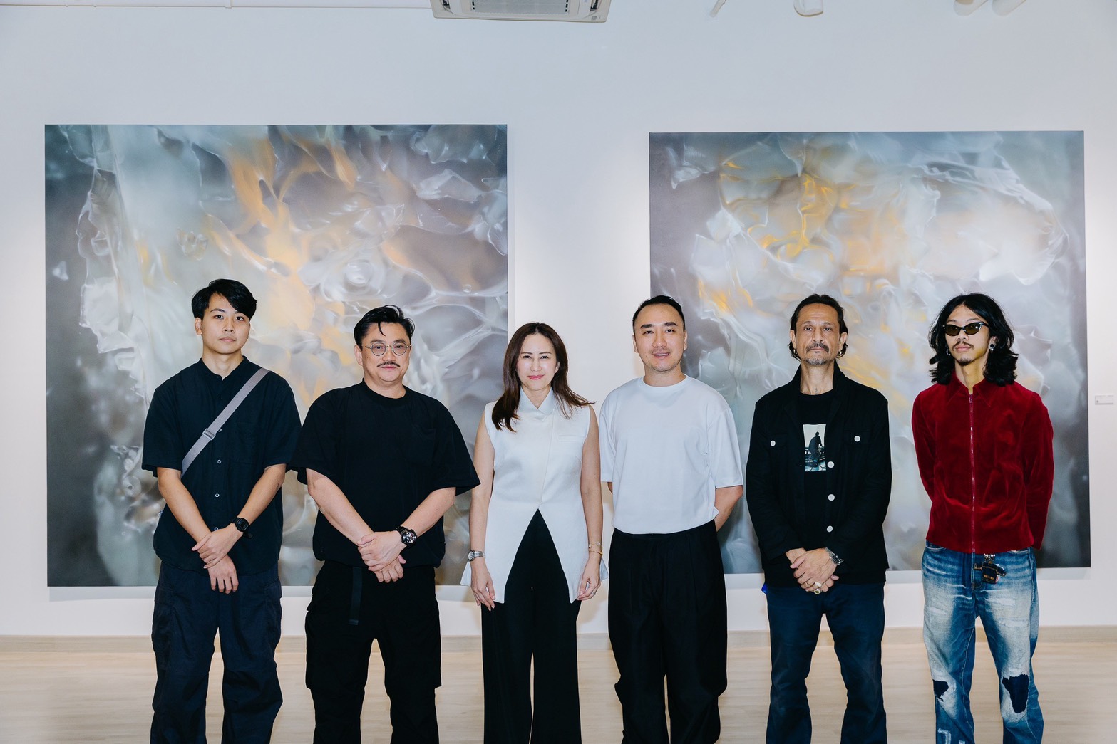 “VISION” นิทรรศการระดับโลก เปิดมิติใหม่แห่งศิลปะร่วมสมัยเผยมุมมองที่หลากหลายผ่านผลงาน 15 ศิลปินจาก 10 ประเทศทั่วโลกระหว่างวันที่ 2 – 28 เม.ย. 2569 ณ Art Jewel ชั้น 5 สยามพารากอน